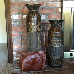 Vintage Brown Leather Cross Body/Shoulder Bag